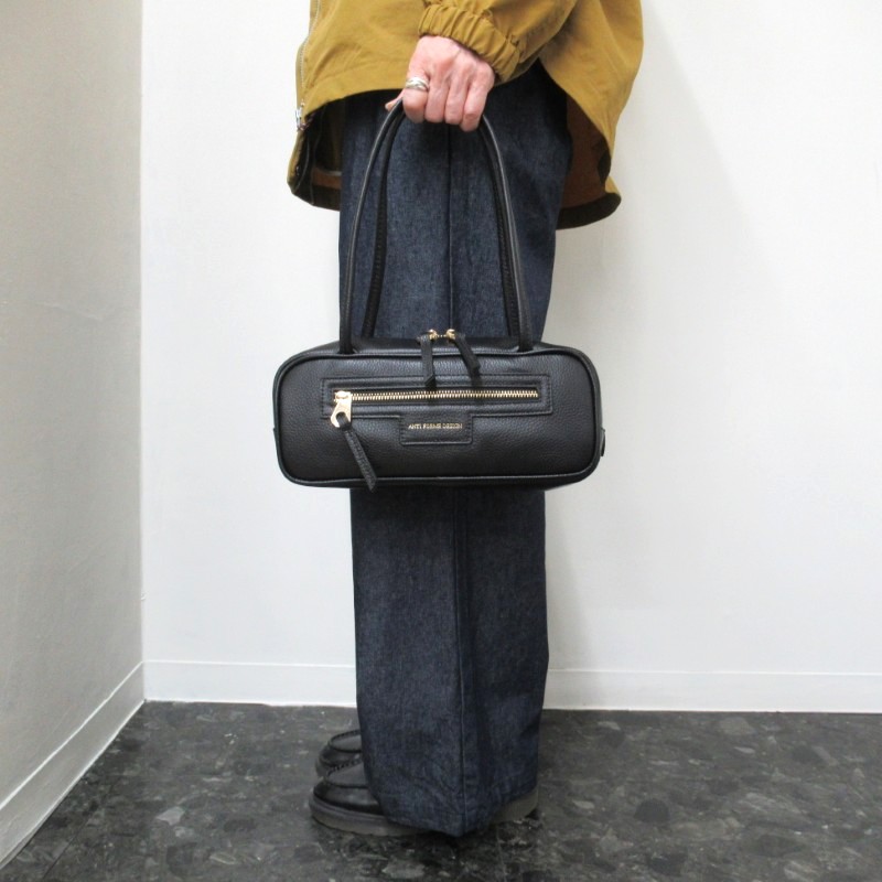 ANTI FARME DESIGN  カウレザー横長ボストン /BK10